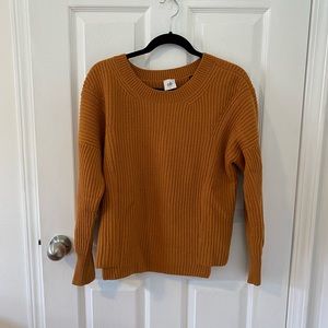 CAbi Step Up Pullover